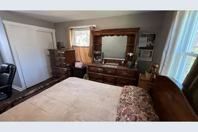 524 Lavoie Avenue, Elgin, IL 60120 - Photo 13