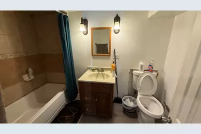 524 Lavoie Avenue, Elgin, IL 60120 - Photo 21