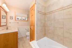 502 W Lonnquist Blvd, Mount Prospect, IL 60056 - Photo 9