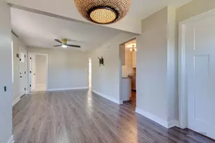 3813 Eastway Dr, Island Lake, IL 60042 - Photo 17