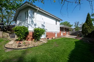 2323 Clyde Terrace, Homewood, IL 60430 - Photo 17