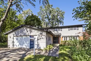 600 Fairway Dr, Glenview, IL 60025 - Photo 1