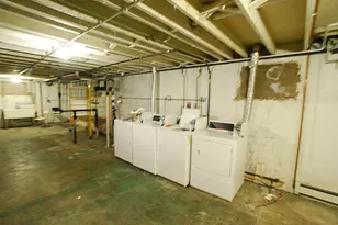 8157 Walsh Ln, River Grove, IL 60171 - Photo 21