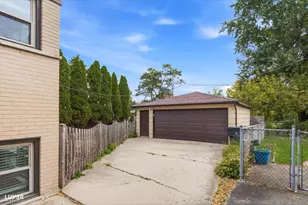 851 Long Rd, Glenview, IL 60025 - Photo 35