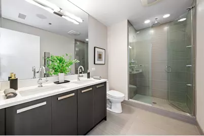 110 W Superior Street #2603, Chicago, IL 60654 - Photo 25