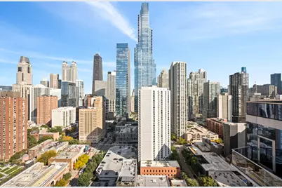 110 W Superior Street #2603, Chicago, IL 60654 - Photo 37