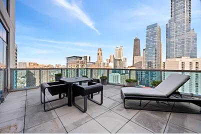 110 W Superior Street #2603, Chicago, IL 60654 - Photo 35