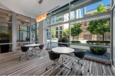 110 W Superior Street #2603, Chicago, IL 60654 - Photo 39