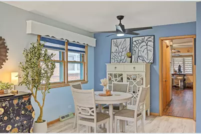 10712 S Avenue B, Chicago, IL 60617 - Photo 13