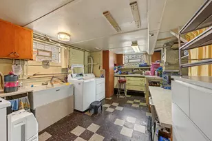 10712 S Ave B, Chicago, IL 60617 - Photo 25