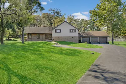 3317 E Buried Oak Drive, Crete, IL 60417 - Photo 1
