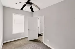 9214 S Woodlawn Ave, Chicago, IL 60619 - Photo 7