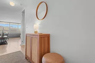 1700 E 56th St, Chicago, IL 60637 - Photo 7
