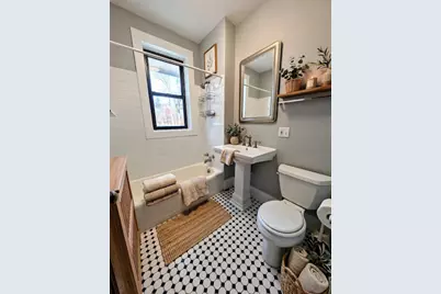 1947 W Argyle Street #3, Chicago, IL 60640 - Photo 15
