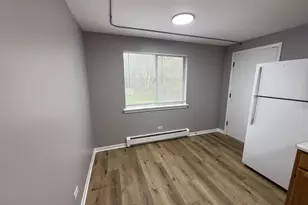 7041 170th St, Tinley Park, IL 60477 - Photo 3