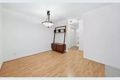 5740 Concord Lane #13, Clarendon Hills, IL 60514 - Photo 9