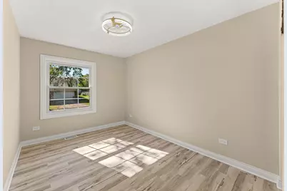 [Address not provided], Hazel Crest, IL 60429 - Photo 19