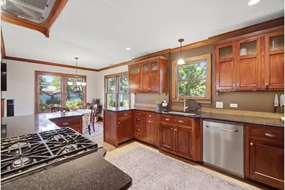 812 Courtland Avenue, Park Ridge, IL 60068 - Photo 13