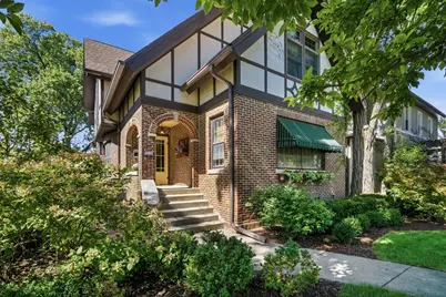 812 Courtland Avenue, Park Ridge, IL 60068 - Photo 3