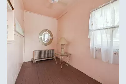 7517 S Peoria Street, Chicago, IL 60620 - Photo 5