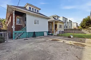 7517 S Peoria St, Chicago, IL 60620 - Photo 3