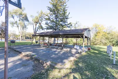 2225 Lagoon Drive, Fox River Grove, IL 60021 - Photo 37