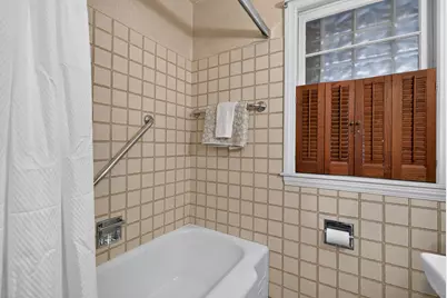 7837 N Nora Avenue, Niles, IL 60714 - Photo 17