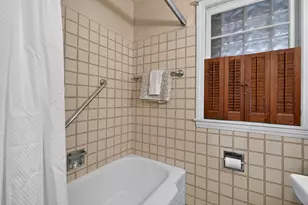 7837 N Nora Ave, Niles, IL 60714 - Photo 17