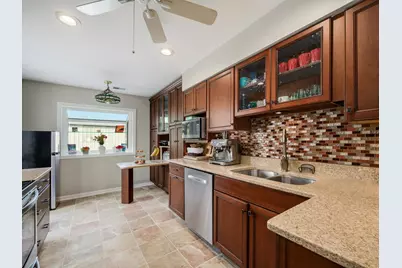 178 Grove Avenue #C, Des Plaines, IL 60016 - Photo 13