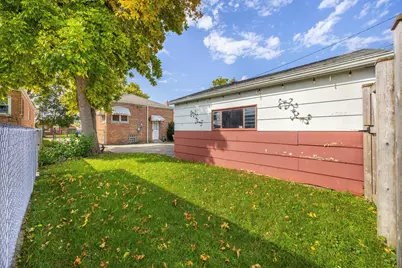 11313 S Sawyer Avenue, Chicago, IL 60655 - Photo 33