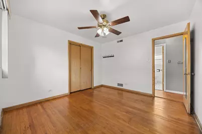 11313 S Sawyer Avenue, Chicago, IL 60655 - Photo 15