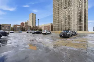 6700 S South Shore Dr, Chicago, IL 60649 - Photo 17