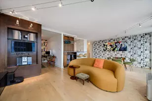 111 E Chestnut St, Chicago, IL 60611 - Photo 11