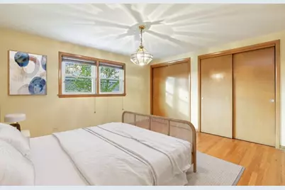10537 S Kostner Avenue, Oak Lawn, IL 60453 - Photo 17