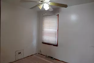 2133 W 49th Pl, Chicago, IL 60609 - Photo 7