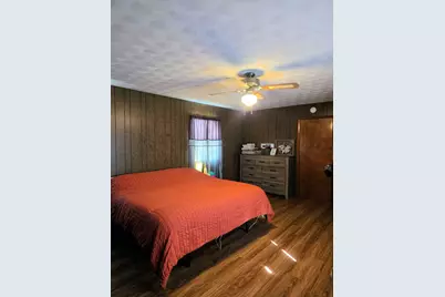 907 Paddock Avenue, Ashton, IL 61006 - Photo 9