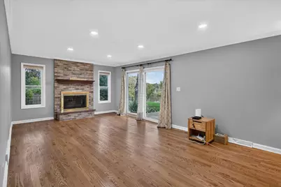 857 W Lanark Lane, Palatine, IL 60067 - Photo 17