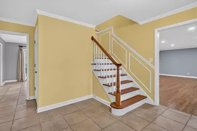 857 W Lanark Lane, Palatine, IL 60067 - Photo 5