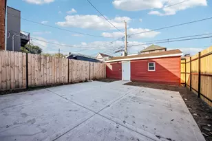 656 E Bowen Ave, Chicago, IL 60653 - Photo 41