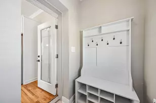 656 E Bowen Ave, Chicago, IL 60653 - Photo 15