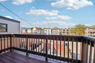 656 E Bowen Ave, Chicago, IL 60653 - Photo 39