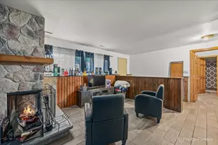 641 Nottingham Ln, Crystal Lake, IL 60014 - Photo 21
