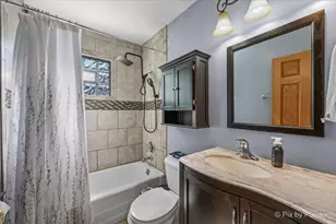 641 Nottingham Ln, Crystal Lake, IL 60014 - Photo 19