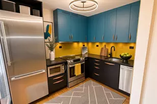 2131 N Clark St, Chicago, IL 60614 - Photo 3