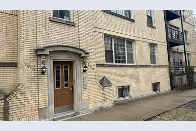 2819 W Rosemont Avenue #1, Chicago, IL 60659 - Photo 1