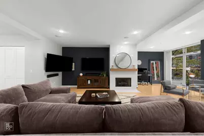 433 N Wells Street #201, Chicago, IL 60654 - Photo 3