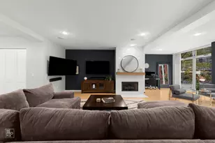 433 N Wells St, Chicago, IL 60654 - Photo 3