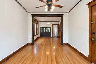 1438 N Central Park Ave, Chicago, IL 60651 - Photo 5