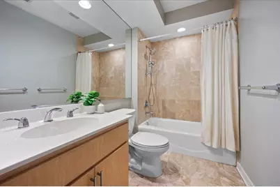 1942 N Wolcott Avenue, Chicago, IL 60622 - Photo 33