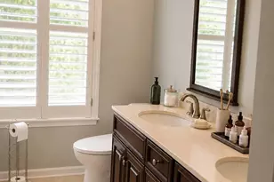 4072 N Newport Ln, Arlington Heights, IL 60004 - Photo 13